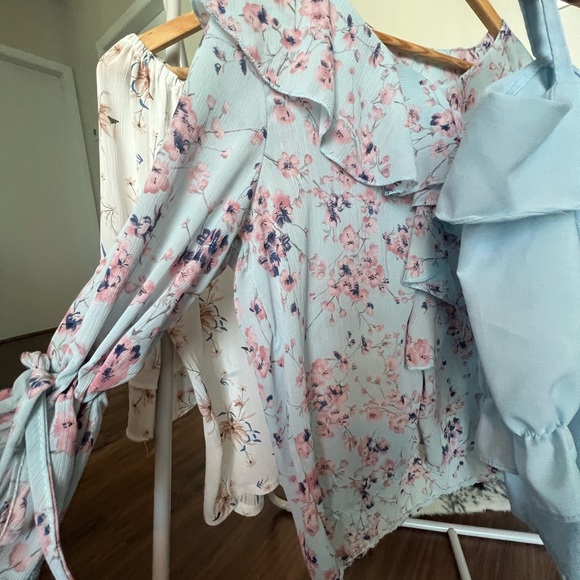 Summer Floral Off Shoulder Cute Pastel Tops! - Picture 3 of 4